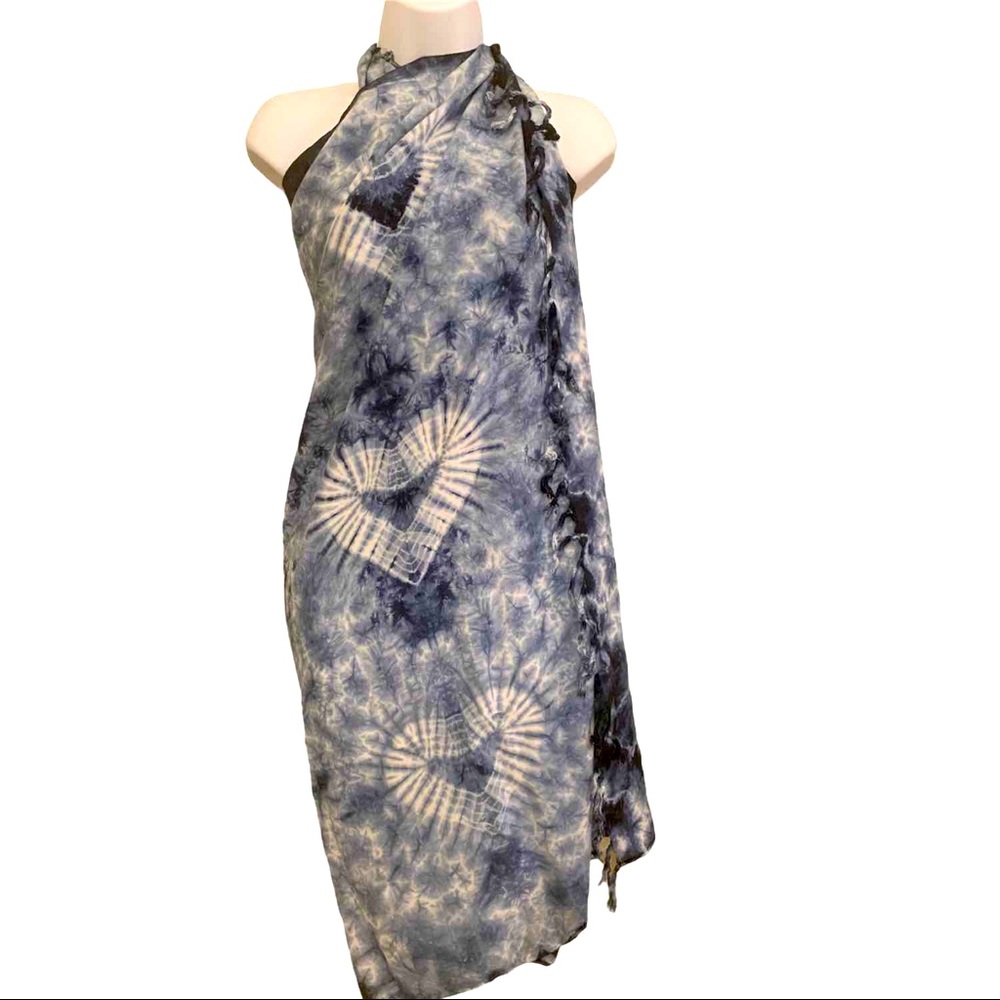 Blue Hearts Tie Dye Sarong